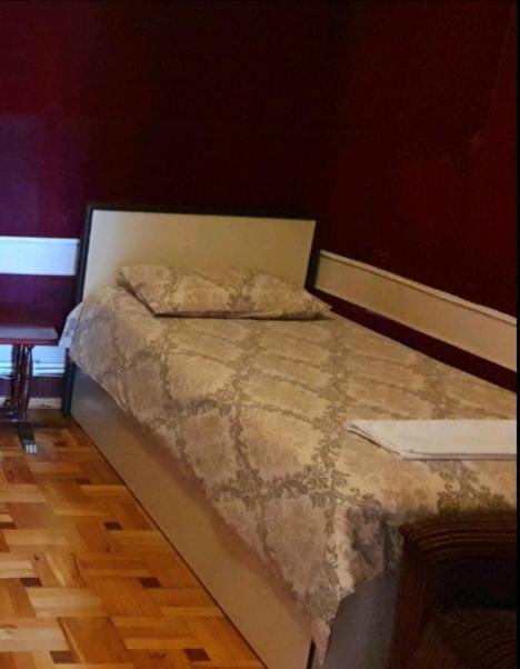 Classic Apartment On Kievyan エレバン エクステリア 写真
