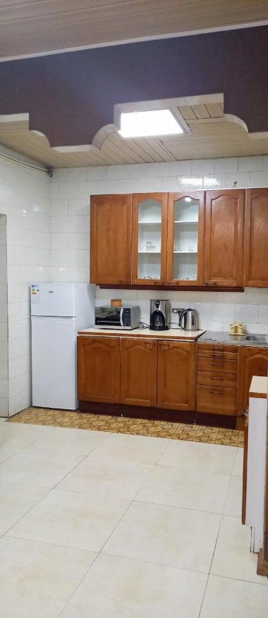 Classic Apartment On Kievyan エレバン エクステリア 写真
