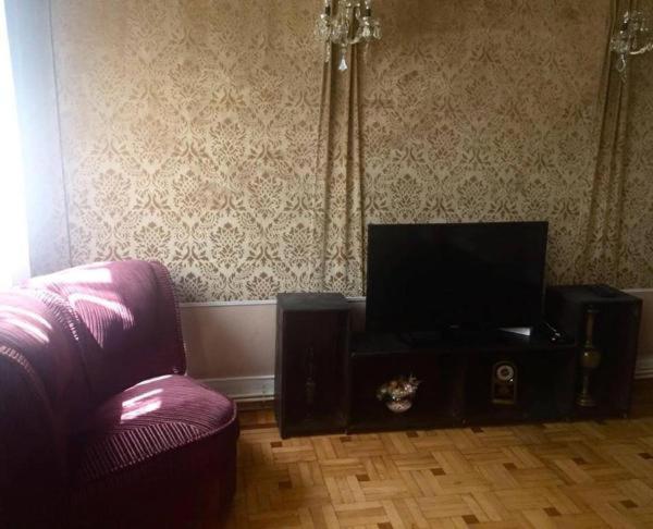 Classic Apartment On Kievyan エレバン エクステリア 写真